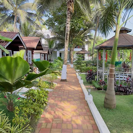 Maitree Beach Resort